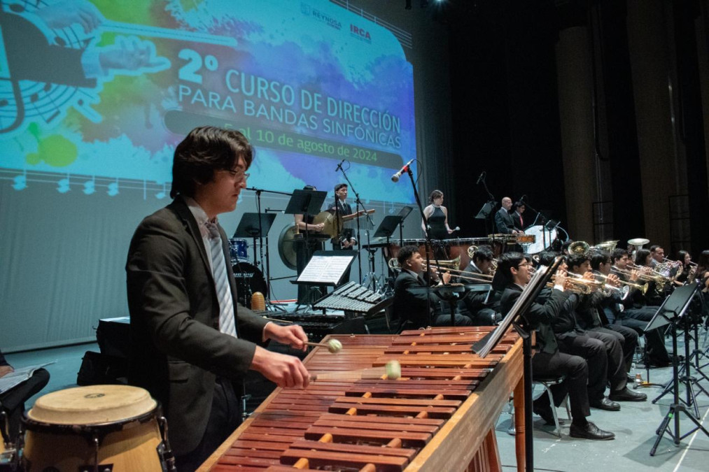 Refuerza Alcalde Carlos Peña Ortiz su compromiso con la cultura musical