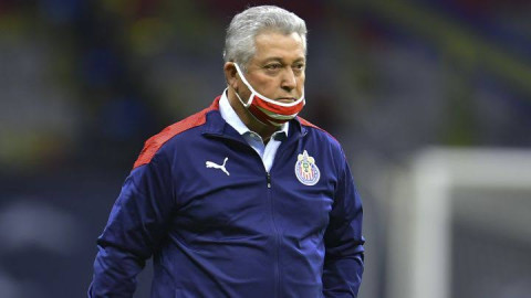 Chivas anuncia que Víctor Manuel Vucetich deja la dirección técnica del rebaño