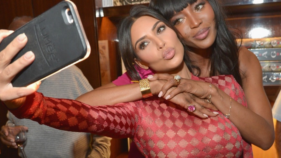 Demandan a Kim Kardashian por 100 mdd