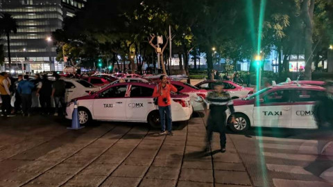 Paro de taxistas en la CDMX provoca caos, redes reaccionan