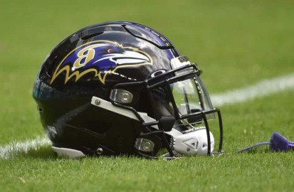 NFL en busca de crear un casco para protegerse del coronavirus