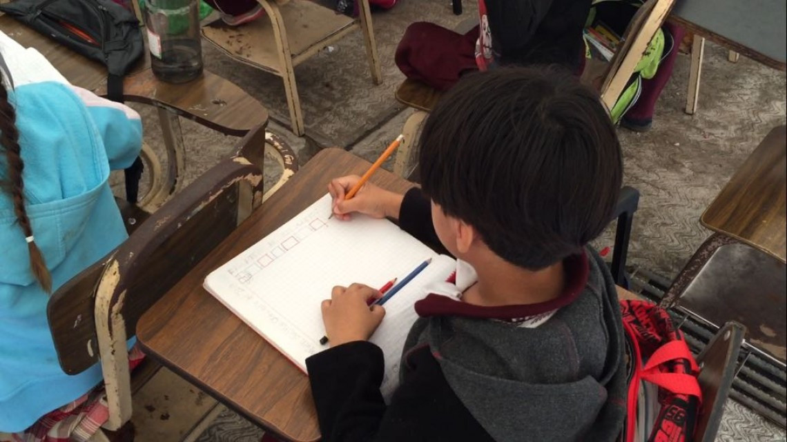 Contratan personal para apoyar en labores educativas