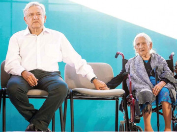 La grilla ya me tiene hasta... el copete: AMLO