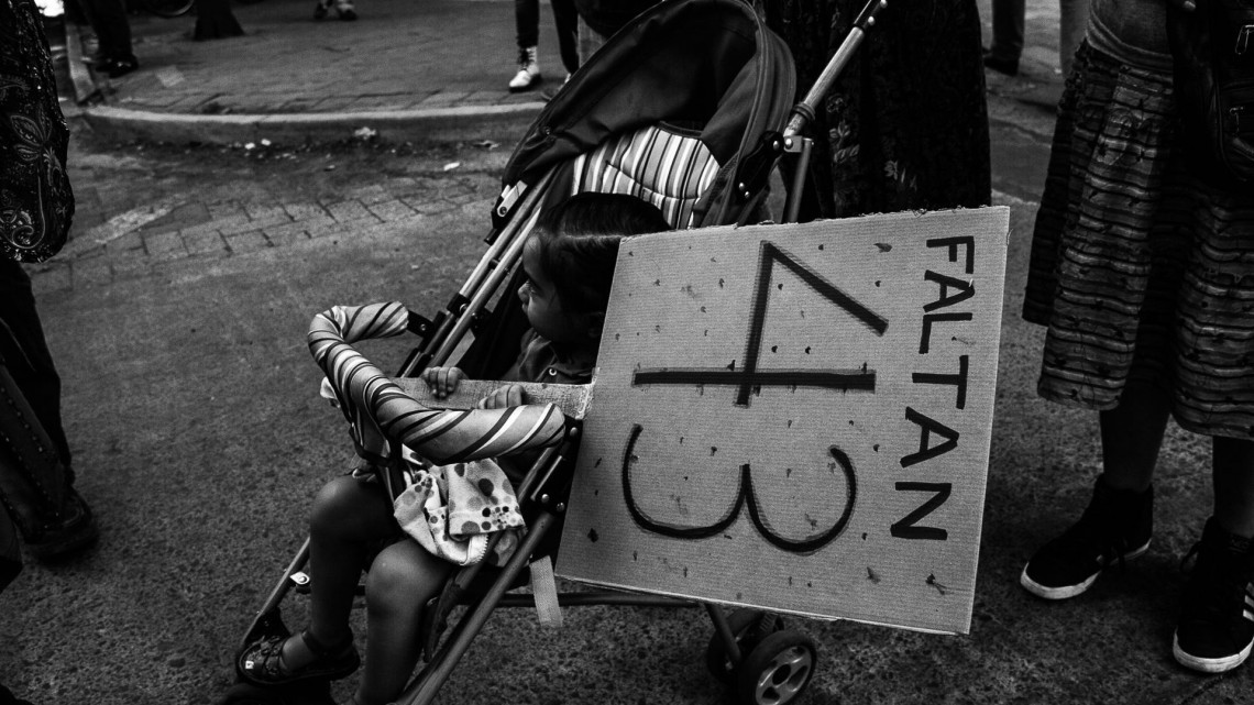 A 5 años del caso Ayotzinapa, manifestaciones en México y el Mundo exigen justicia