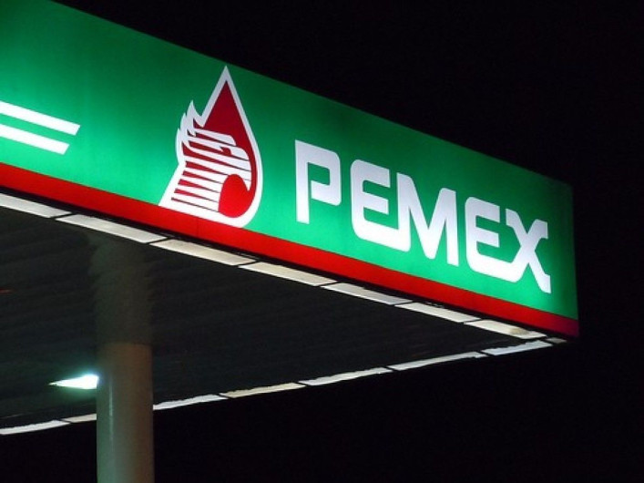 Colocación de bono en euros por Pemex es una buena noticia: Moodys