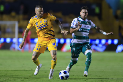 Reprograman por brote de COVID partido entre Santos y Tigres  