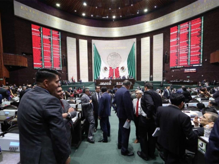 Diputados aprueban la revocación de mandato