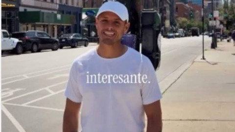 “Chicharito” vuelve a causar polémica en redes sociales por sus mensajes motivacionales