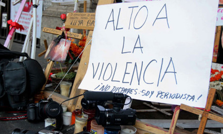 Dejan sin medidas de protección a 727 periodistas y defensores de derechos humanos