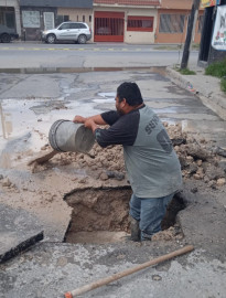 Soluciona COMAPA fugas de agua en colonia La Cañada