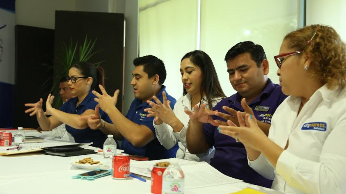 Curso de “Lenguaje de Señas Mexicano” se lleva a cabo