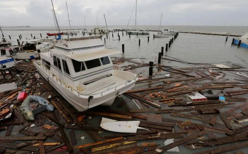 Aprueba Trump declaración de emergencia en Texas tras paso de Hanna