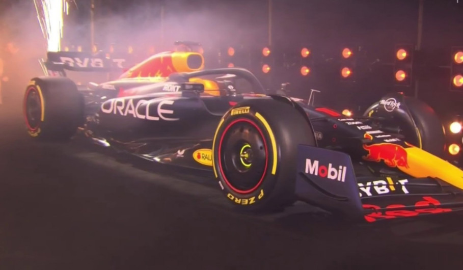 Presenta Red Bull el RB19, el nuevo auto para la F1 2023