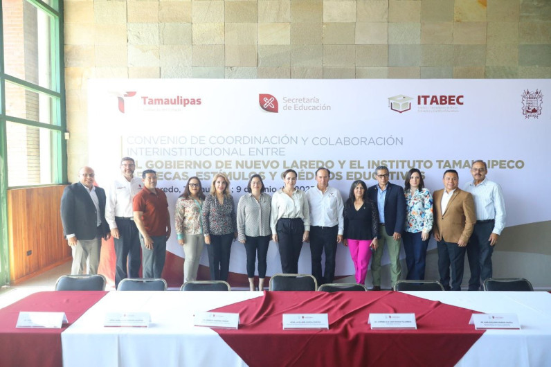 Firman acuerdo gobierno municipal e ITABEC a estudiantes neolaredenses