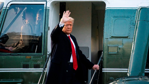 Dimiten cinco abogados del equipo legal de Trump a poco más de una semana del 'impeachment'