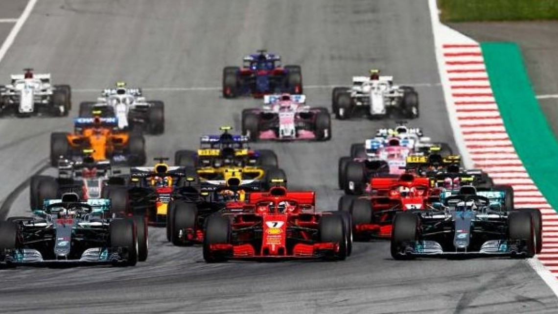 Verstappen se lleva el primer lugar en el GP de Austria