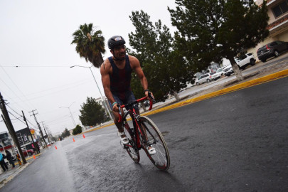 En puerta primera edición del “Ultra Tam Non-Stop"