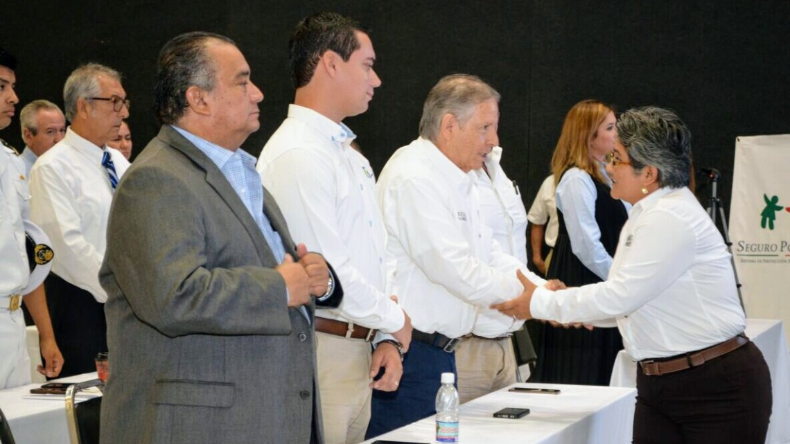 Inauguran conferencia magistral sobre Salud