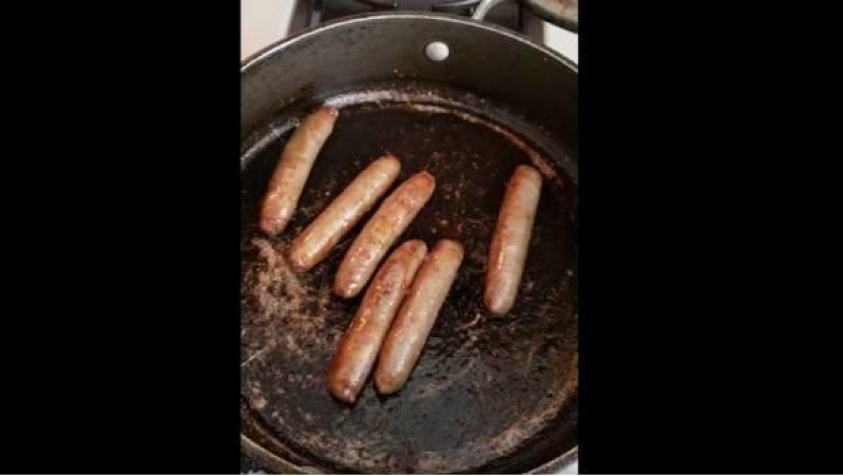 ¿Gritos de salchichas o de humanos?