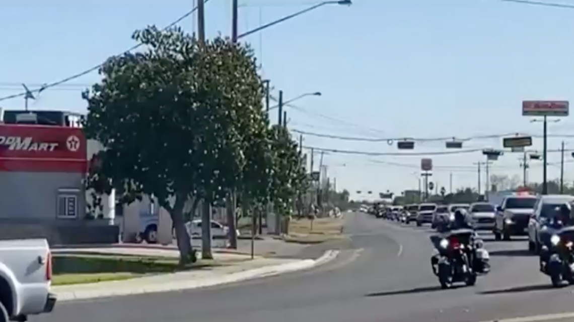 Dan último adiós al jefe de policía de Roma, Texas