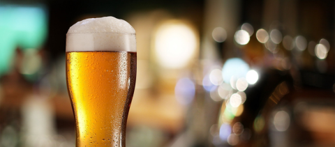 Alumnos de UAM Iztapalapa crean cerveza artesanal con propiedades antioxidantes