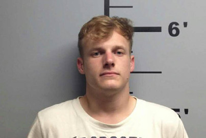 Hombre contrae VIH intencionalmente para contagiar a otros