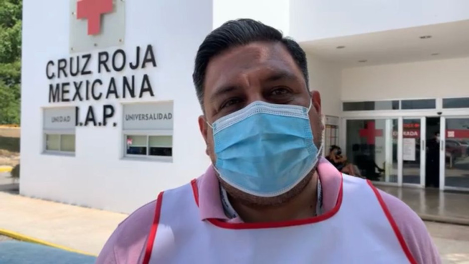 Exhorta Cruz Roja uso de casco certificado y no viajar más de dos personas por motocicleta 