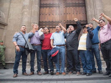 387 maestros cesados serán resintalados en 15 días