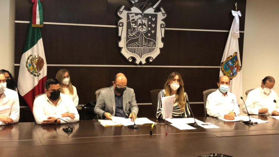 Responde Maki a exhortos de Diputados Locales