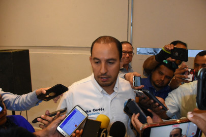 El dirigente del PAN Marko Cortés pide a FGR investigue a Américo Villarreal 