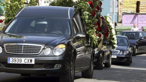 Australia limita número de asistentes a funerales por coronavirus 