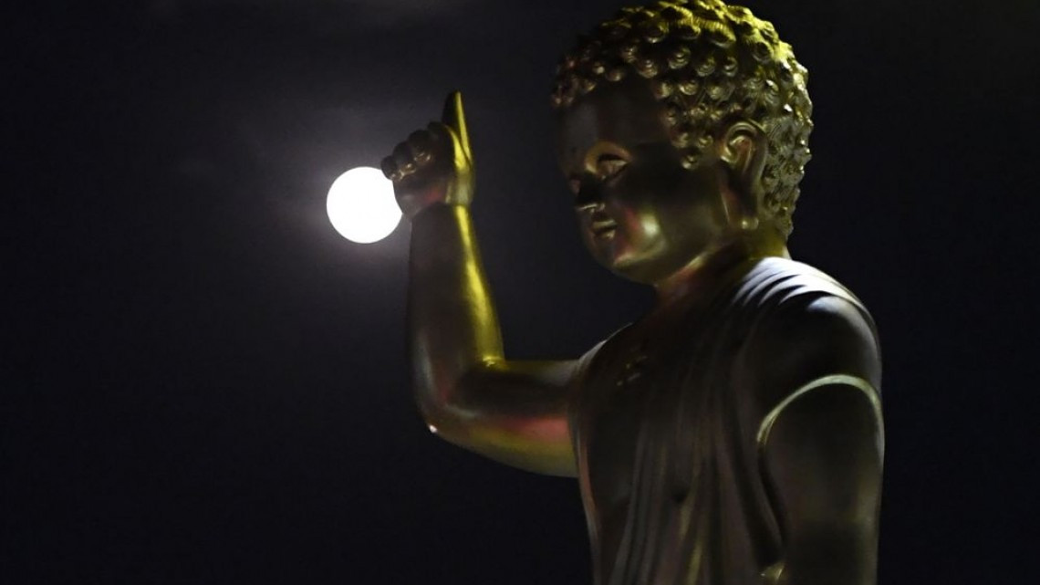 La impresionante luna llena que iluminó al mundo