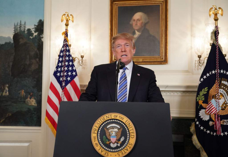 Trump visitará escuela de Florida tras tiroteo