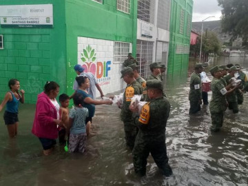 Suspenden clases este lunes en Torreón tras inundaciones