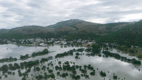 2 muertos tras inundaciones en Durango