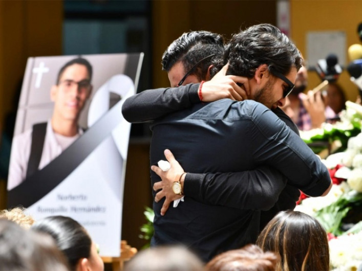 Piden justicia para Norberto con marcha silenciosa