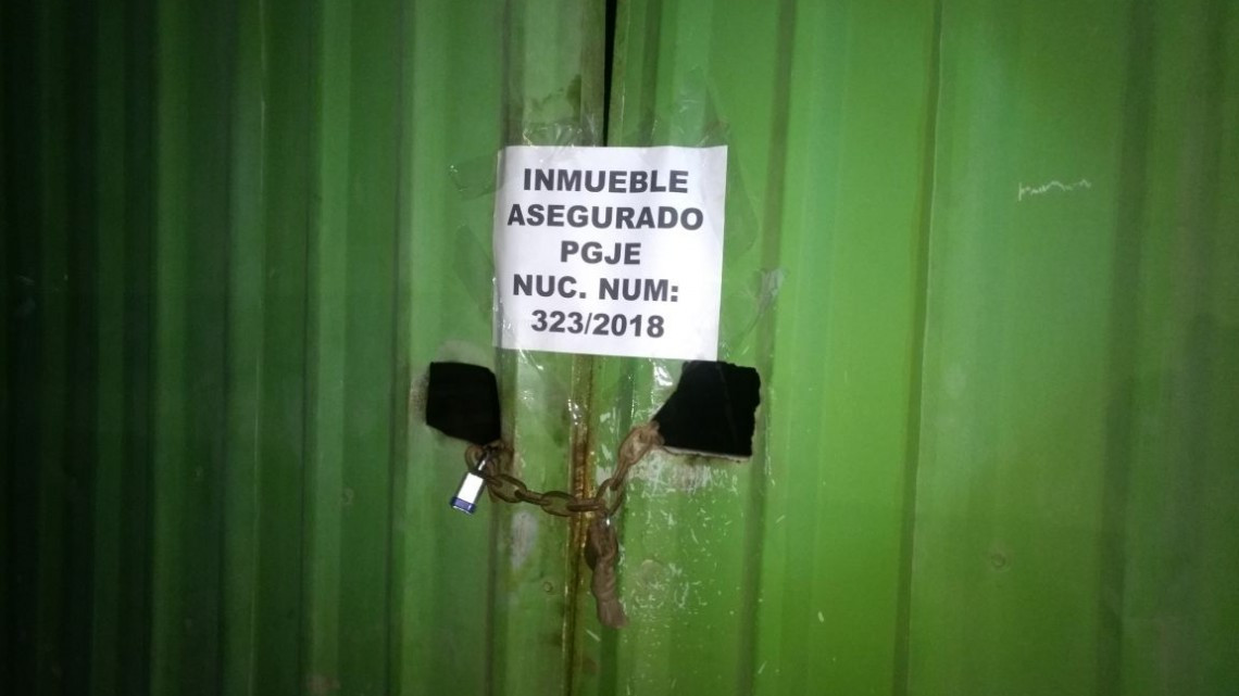 Aseguran establecimientos de autopartes