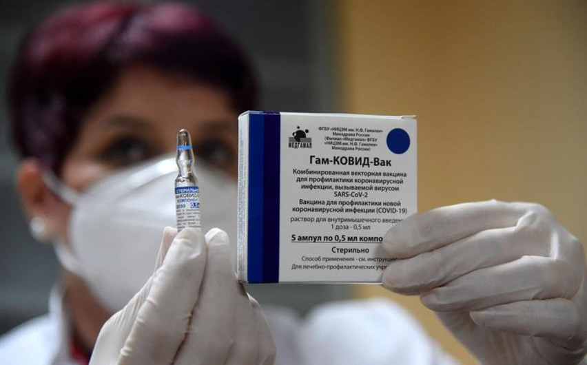 Rusos comienzan tercera fase de ensayos clínicos de Sputnik Light, vacuna contra el COVID-19 de una sola dosis