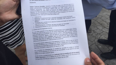 Abogados se manifiestan en contra del maltrato de una juez en juzgado