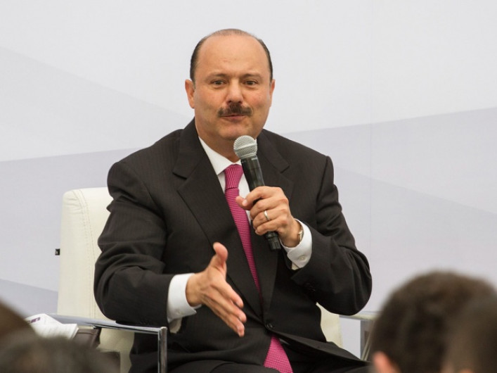 Revocan expulsión de César Duarte del PRI