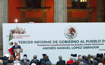 Redes sociales critican “tercer informe de gobierno” de AMLO