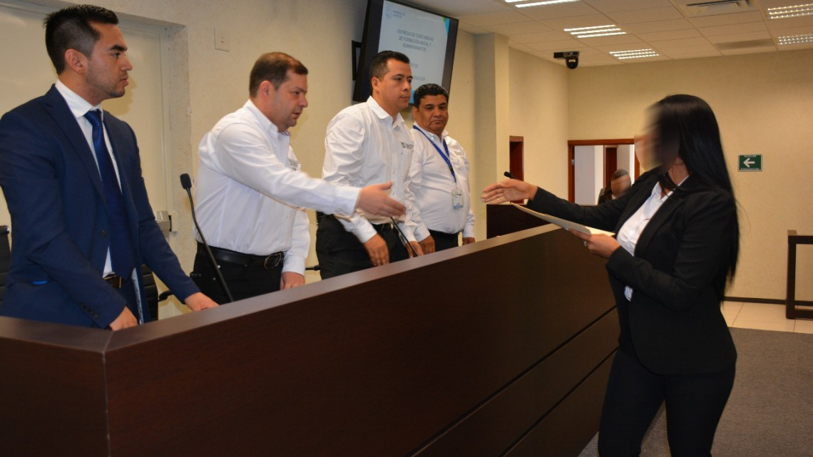 Entregan nombramientos del “Curso de Formación Inicial para Peritos”