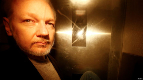Declina Fiscalía sueca apelar fallo judicial sobre arresto de Assange