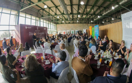 Reconoce Gobierno Municipal labor de abogados de Nuevo Laredo 