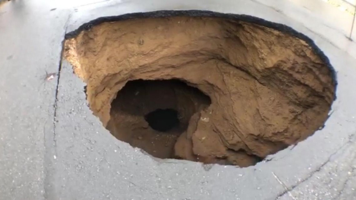 Tras lluvias, se abren nuevos socavones en Nuevo Laredo