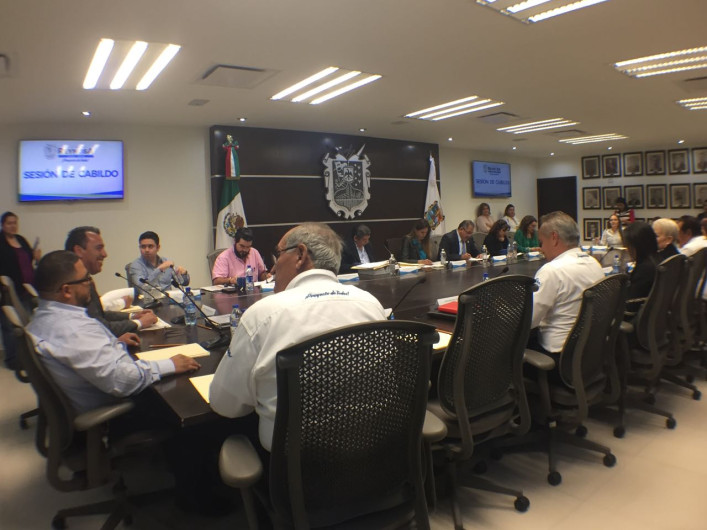 Piden sea nombrado en breve nuevo Secretario del Ayuntamiento