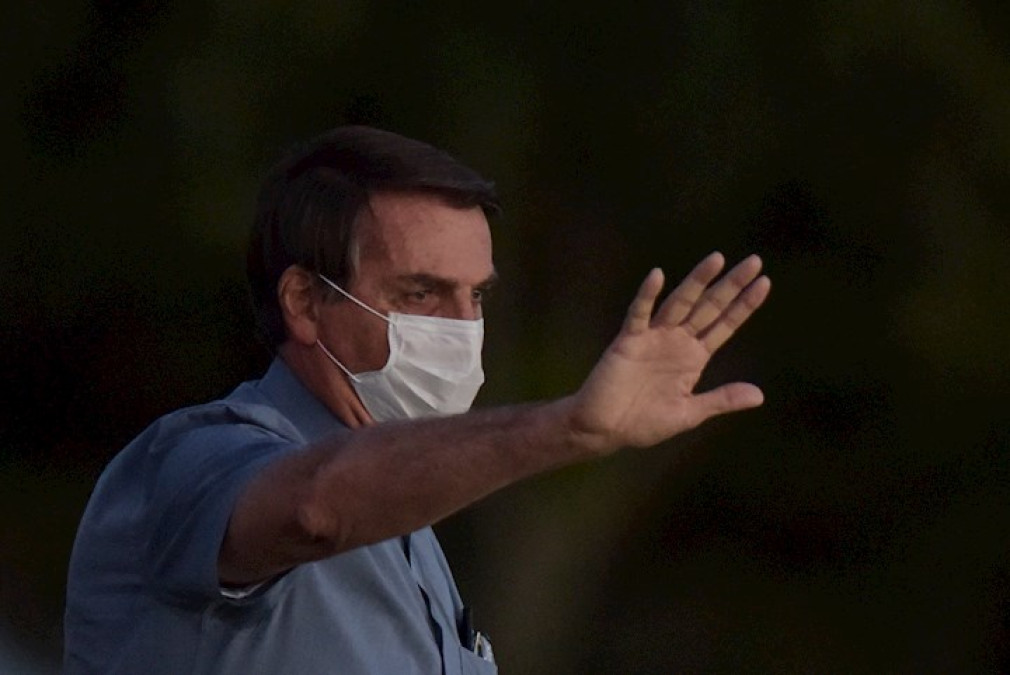 Presidente Bolsonaro recibe el alta médica tras cirugía renal