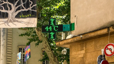 Francia supera los 45°C por primera vez en su historia