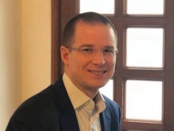 Ricardo Anaya es multado por calumnias