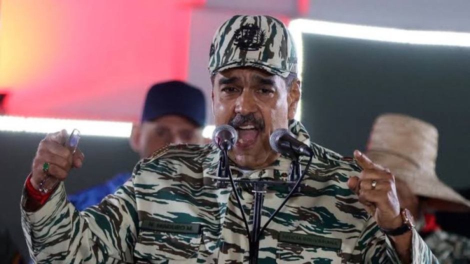Maduro despliega 4.5 millones de milicianos tras aumento de recompensa de EUpor su captura